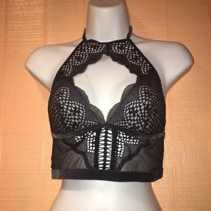 Victoria’s Secret bralette in small…like new